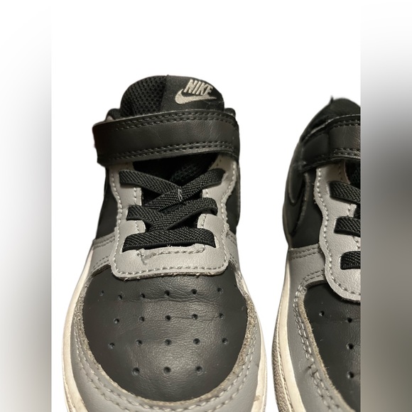 Nike baby/toddler shoes - Picture 3 of 10